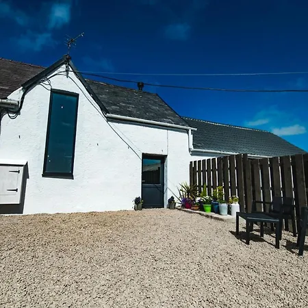 The Milking Shed At Pencraig Villa Holyhead Exterior photo